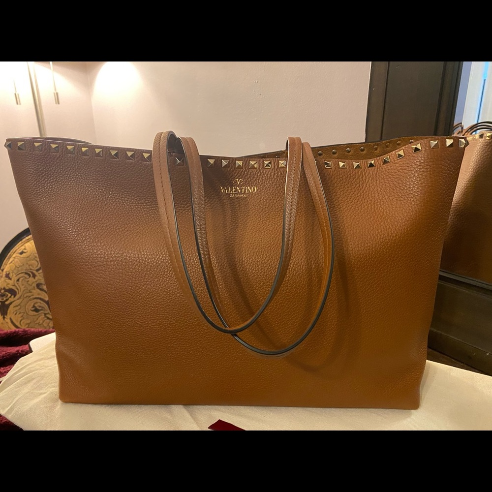 Valentino Garavani Rockstud Tote